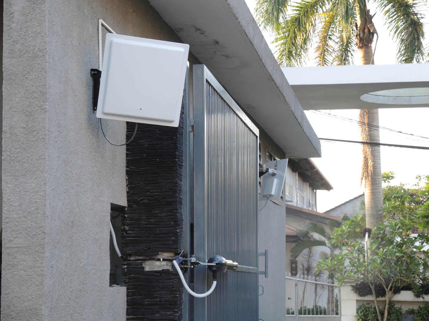 UHF RFID Reader project in Indonesia (2).jpg